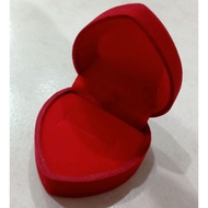 Bekas Cincin/Loket Baldu Bentuk Hati Red Velvet Heart Shape Ring Box