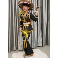 BAJU TRADISIONAL ETNIK SABAH PEREMPUAN. BAJU KADAZAN. KOSTUM MERDEKA
