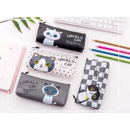 Cute cat pen box H82