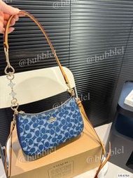 Coach- 腋下包 NO 33