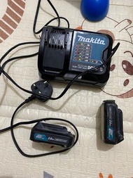 原裝Makita牧田12v快充跟2.0兩粒。12 v米沃奇6.0電池250
