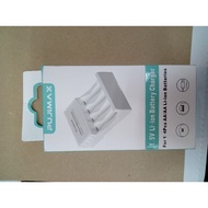 Pujimax 4-Slot Lithium Charger /AAA 1.5AA VOLT