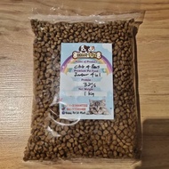 CLUB 4 PAWS REPACK 1KG (Indoor 4in1, Urinary Health, Hairball Control & Chicken)