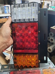 2 đèn hậu xe  tải chínhh hãng shilidou  12V DC chống nước dễ lắp đặt  31cm x 12cm 2004A