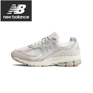 New Balance NB 2002R Running shoes beige white