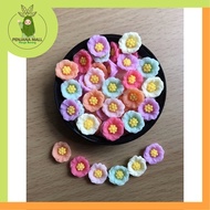 TF-016 (flatback)-10 biji 10 pieces Resin Bunga - 1.4 cm x 1.4 cm