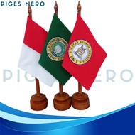 1 Set Bendera Meja Bordir ( Ini, Ippat, &amp; Merah Putih ) + Tiang Kayu