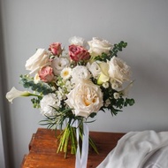 經典玫瑰捧花 | 鮮花花束 | 可客製 | 新娘捧花 | 婚禮捧花