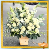 Glass Fresh Flowers - White Rose Fresh Flower Basket - HCM Express Delivery - Fruits To Go
