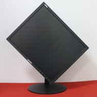 Monitor Lenovo ThinkVision LT1913PA 19" ปรับสูงต่ำหมุนจอได้ จอแบบสแควร์ พร้อมสายไฟ ac สาย vga
