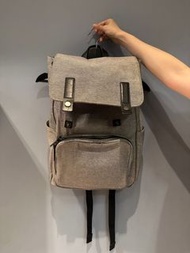 Everlane 後背包