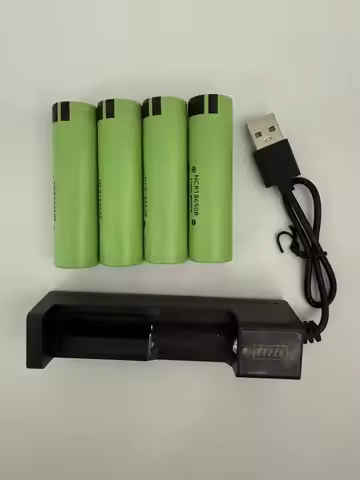 18650 3.7V Rechargeable Li-Ion Battery 1700mAh Actual Capacity, 1000+ Charge Cycles
