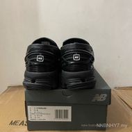 1906L Loafer 'Silver Metallic and Black' (men and women)