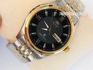 Orient Mens Mechanical Watch หน้าปัดขนาดใหญ่ Luminous Dual ปฏิทิน Retro Round Steel Case ตัวชี้ประเภ