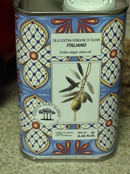 OLIO EXTRA VERGINE DI OLIVA ITALIANO Extra virgin olive oil 250ml