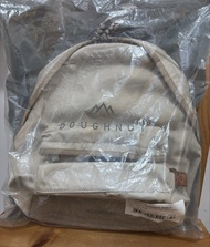 包順豐 Doughnut Plus One Mini Happy Camper Ivory 象牙色 9L 細 背囊
