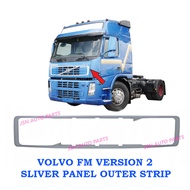 J121S14 VOLVO FM VERSION 2 V2 BONNET PANEL SLIVER STRIP 20888778