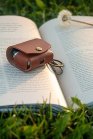 客製刻名三星Samsung Galaxy Buds3 FE, 3 Pro, 3 耳機皮革保護套