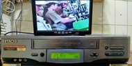 日立 Hitachi VT-FX621AT VHS Hi-Fi Stereo 6磁頭 錄放影機