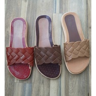 SHANDY SANDALS, WOMEN'S RUBBER SLOP SANDALS, SHANDY, RUBBER SLOP SANDALS WITH RIBBON WRINKLES, SIZE 