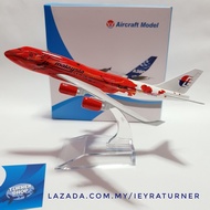NEW Malaysia Airlines Hibiscus B747 Aircraft Model 16cm Die-cast Metal Airplane Model Plane Kids Gif