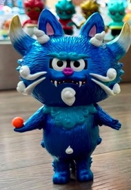 全新 全場最平 T9G 抽選 藍色Komataro Blue 搪膠公仔  Designer Toy How2work 小川耕平 how2work BG Bear × Frankenskid 2nd E