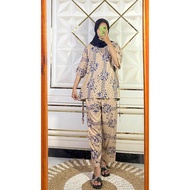 Standard 3 sleeves/4 BUSUI ZIPPER LD 112cm SUPER BATIK SET SMALL FLOWER ROOT MOTIF COMBINATION