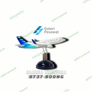 REPLIKA Miniature Airplane Replica Per Garuda Indonesia B737-800Ng