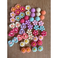 RM4.50/50 pieces : TF-860 - Resin - Bunga - Flower - 1.3 cm to 1.5 cm