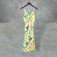 米黃色 薄紗 彈性 彩色印花 拼接 鬆緊領 緞帶 洋裝 PF505
