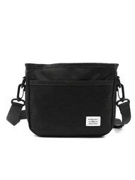 Bolso cruzado para hombres de estilo japonés, bolso de hombro de lona coreana de moda para casual y estudiante, diseño de marca, tamaño pequeño, perfecto para vacaciones escolares de verano, en negro de poliéster, como regalos personalizados para papá, esposo o novio