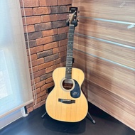 กีตาร์โปร่ง SAGA รุ่น Series SF700 กีตาร์หน้าไม้แท้ แถมกระเป๋าซอฟเคส ลดราคาเนื่องจากตำหนิบางประการ ม