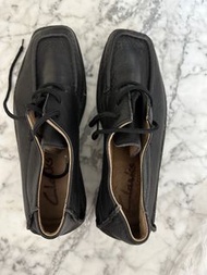 Clarks 返學鞋