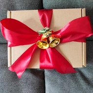 Christmas Gift Set - Scented Reed Diffuser and Scented Candle