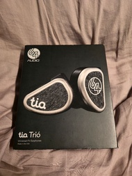 64 Audio Tia Trio