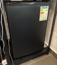 Toshiba 小型雪櫃