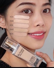 雅詩蘭黛白金粉底液