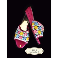 Size 5/ Eur 36/ 23.5cm: Peranakan Nyonya Open Toe Beaded Slippers (Kasut Manek)