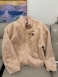 Adidas hoodie杏色毛毛外套
