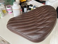 Rebel500 坐墊同側袋