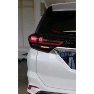 Perodua Aruz / Toyota Rush 2018 - Onwards Light Bar Tail Lamp With Signal Running ( Dark Smoke ) betong bodykit