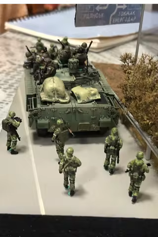 1/72 Scale Main Battle Tank Russian BMP3M Armored infantry Fighting Vehicle With Roof Wrapping Model