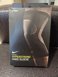 NIKE PRO HYPERSTRONG 護膝 L碼