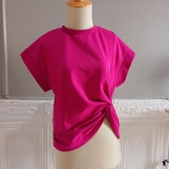 PRELOVED MAGENTA SIDE KNOT T-SHIRT