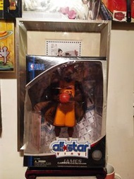NBA Leborn James figure