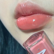 ลิปสติกเนื้อแมทต์ Fenty Beauty Rihanna Gloss Bomb Universal Lip Color 9 มล. เนื้อน้ำใส ไฮไลท์ ติดทนน