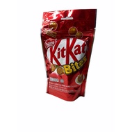 ✨HOT Sale✨ KitKat Bites Wafer In Milk Chocolateคิทแคท บอล แพคสีแดง 200g 1 แพค/บรรจุปริมาณ 200g     K