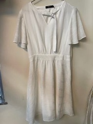 G2000白色連身裙