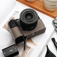 適用機型SONY a7C II / a7CR 手掌紋皮革相機底座皮套