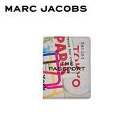 MARC JACOBS THE TOURIST PASSPORT CASE 2P5STR002S02 PF25 กระเป๋าใสพาสปอร์ต